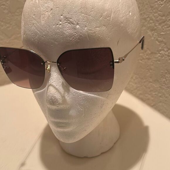 Kate Spade Ariella Butterfly Sunglasses Rimless Frame Gradient Lens Oversized main image 5